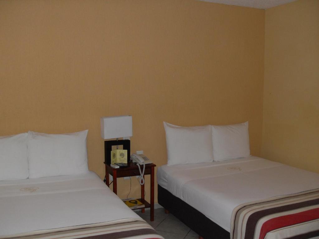 Madero Suites Coatzacoalcos Pokój zdjęcie