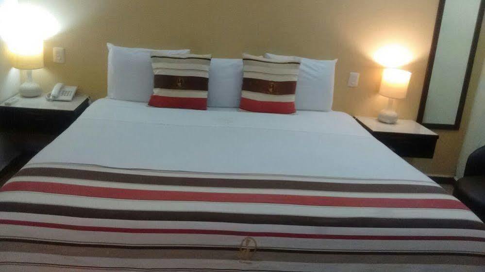 Madero Suites Coatzacoalcos Zewnętrze zdjęcie